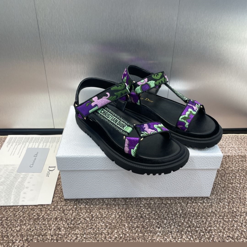 ch**an D*or sandals